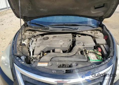 2013 Nissan Altima 2.5 z USA, uszkodzony, nr VIN 1N4AL3AP3DN476461